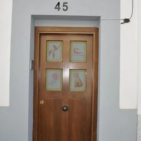 La Casa Pintada Caces